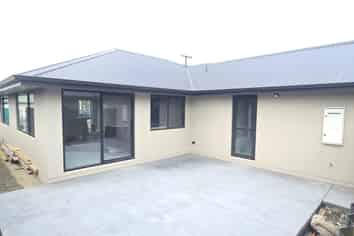 27 Denmark Street, Temuka