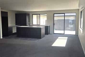 27 Denmark Street, Temuka