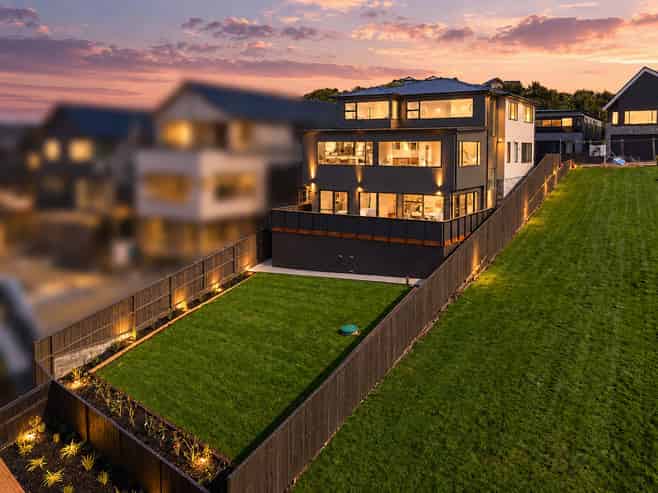 10 Humenga Place, Long Bay