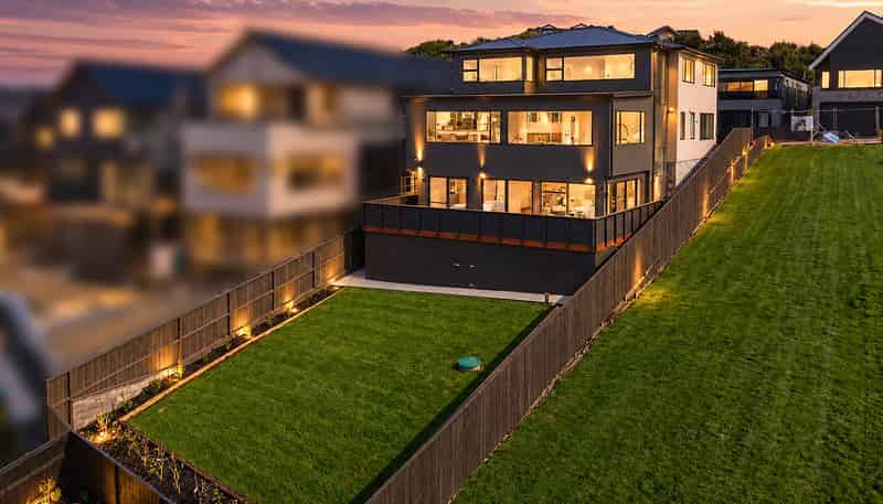 10 Humenga Place, Long Bay