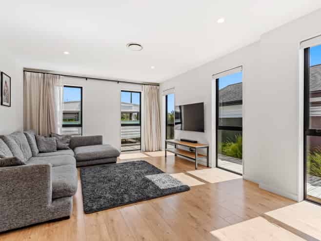 43 Ahutoetoe Road, Milldale