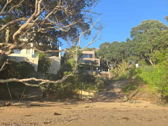 Auckland - Address withheld