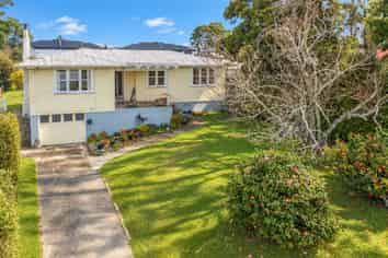58 Beaubank Road, Kelston