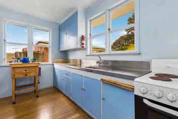 58 Beaubank Road, Kelston