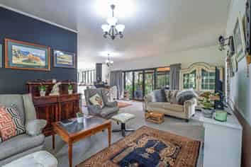 111 Bowman Road, Woodville
