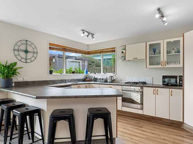 13 Oldham Place, Darfield