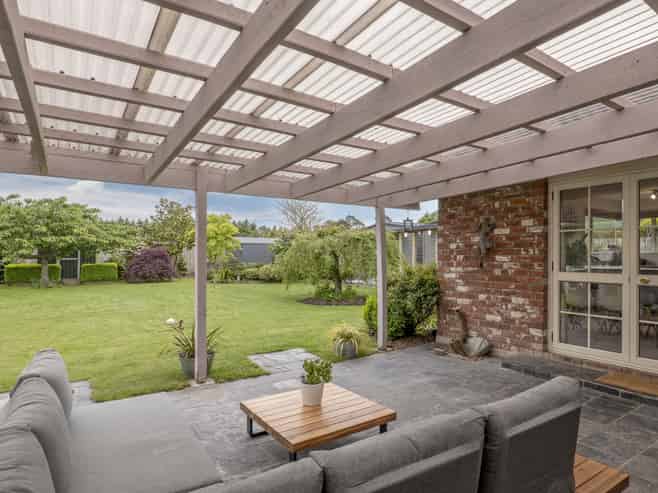 13 Oldham Place, Darfield