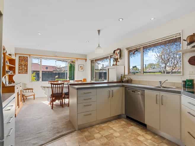 31F Wilsons Road, Saint Martins