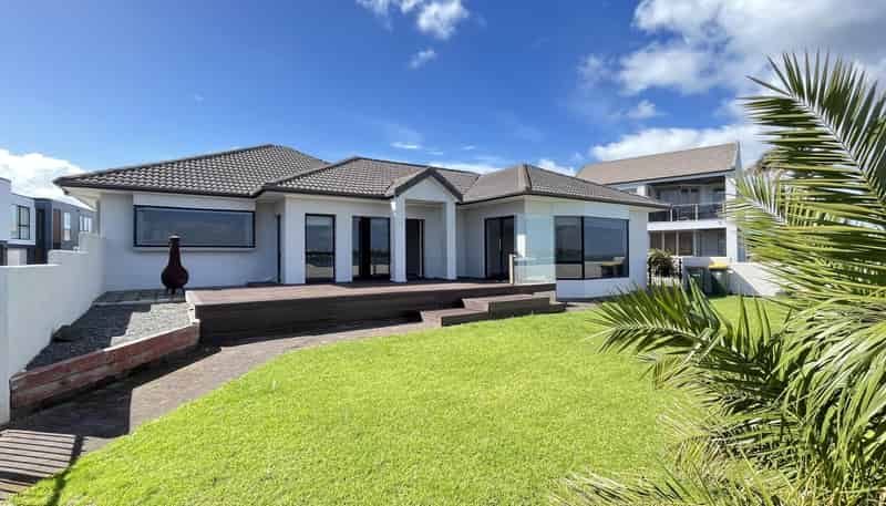 5 The Parade, Bucklands Beach