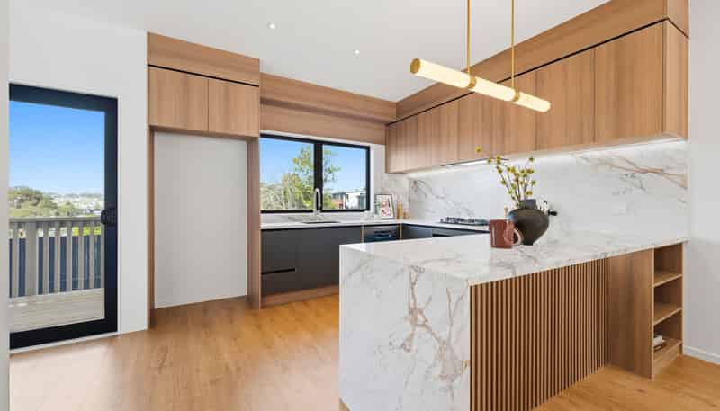 17B Cypress Place, Sunnynook