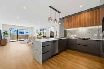 31 Ascent Street, Flat Bush