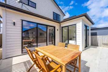31 Ascent Street, Flat Bush