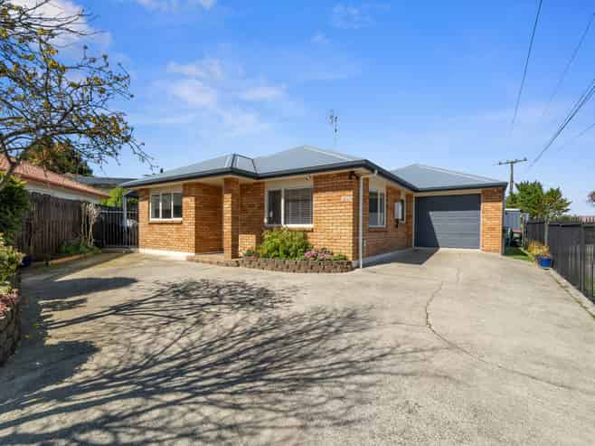 80B Dinsdale Road, Dinsdale