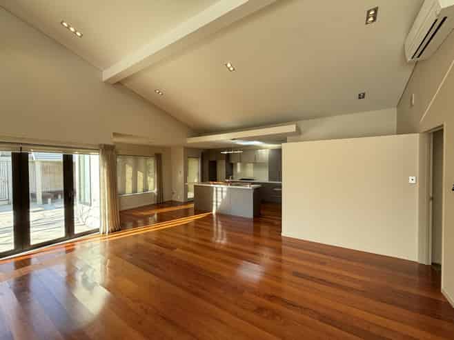 24 Clovelly Road, Bucklands Beach