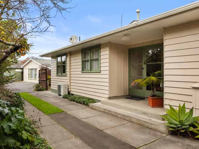 28 Lytton Road, Riverdale