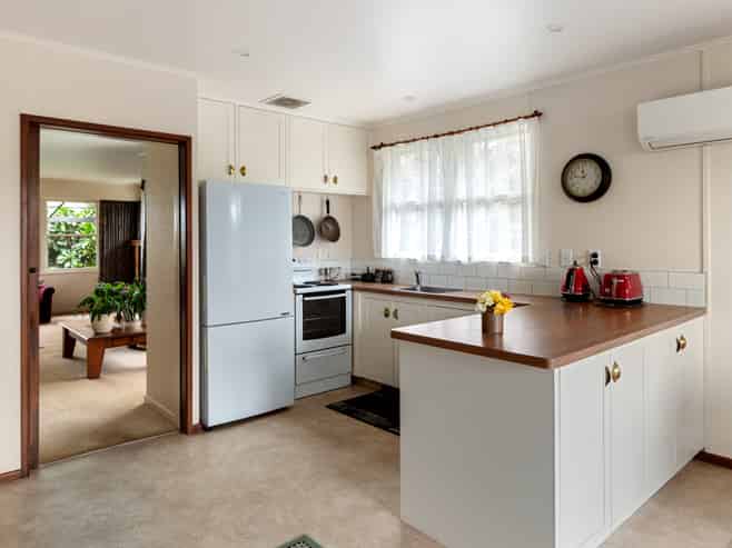 28 Lytton Road, Riverdale