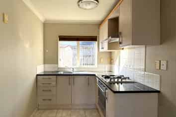 16a Vinewood Drive, Albany
