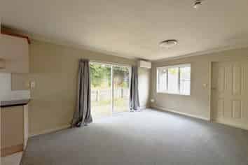 16a Vinewood Drive, Albany