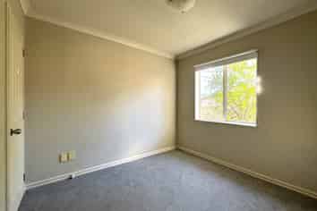 16a Vinewood Drive, Albany