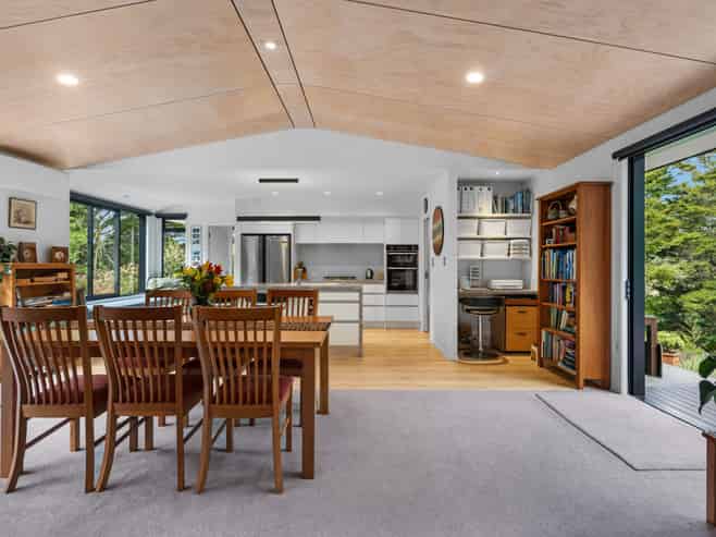 725A Otaika Valley Road, MAUNGATAPERE