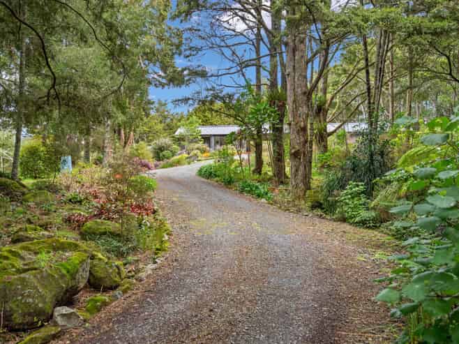 725A Otaika Valley Road, MAUNGATAPERE