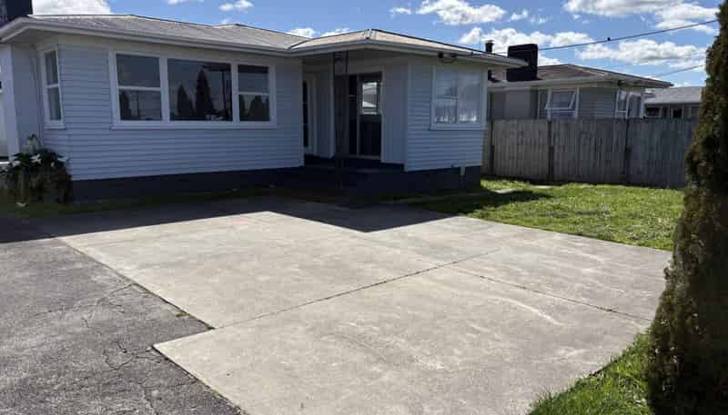 20 Yvonne St, Melville