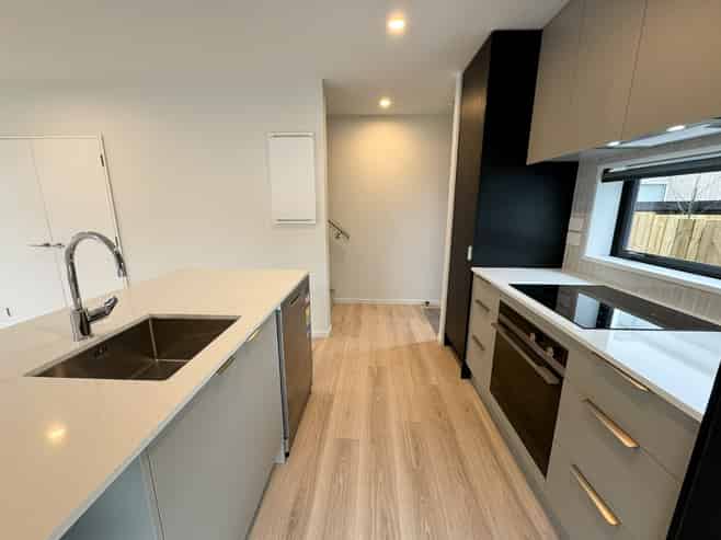 4/94 Geraldine Street, Saint Albans