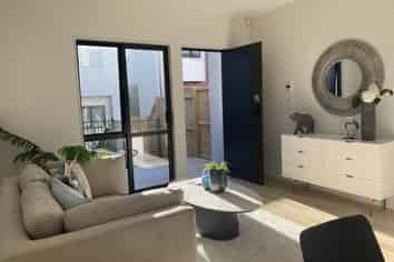 25 Paetai Lane, Te Atatu Peninsula
