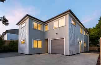 38B West Harbour Drive, West Harbour