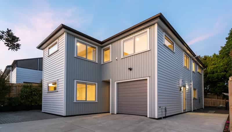 38B West Harbour Drive, West Harbour