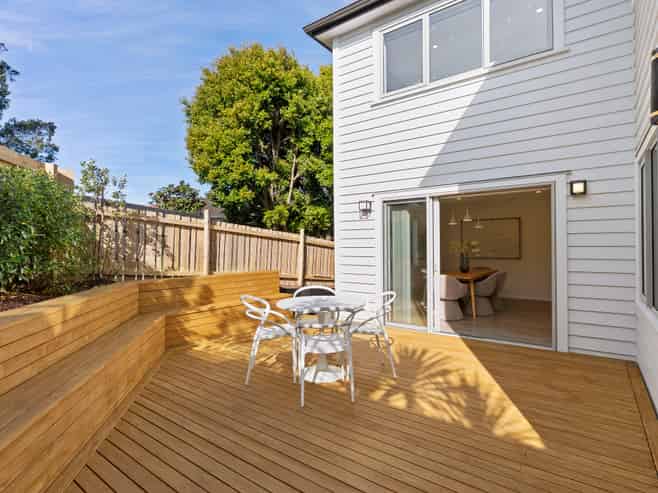 38B West Harbour Drive, West Harbour