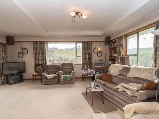 375 Monument Road, Pleasant Point