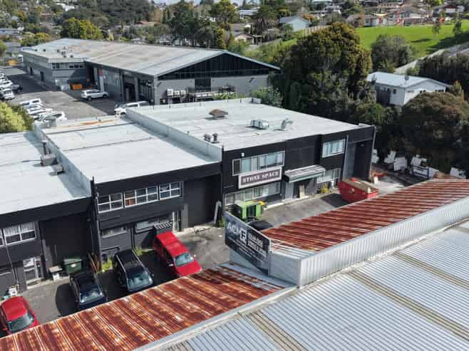 High warehouse ratio + yard – flexible options