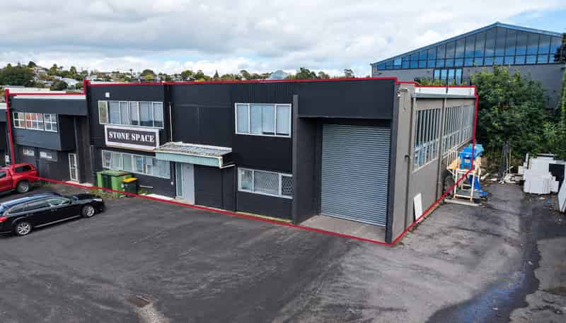B and C/52 Ellice Road, Wairau Valley