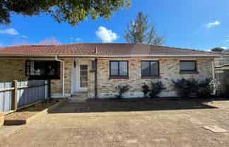 115 Old Wairoa Road, Papakura