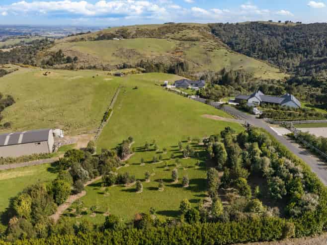 401 Peach Hill Road, Ramarama