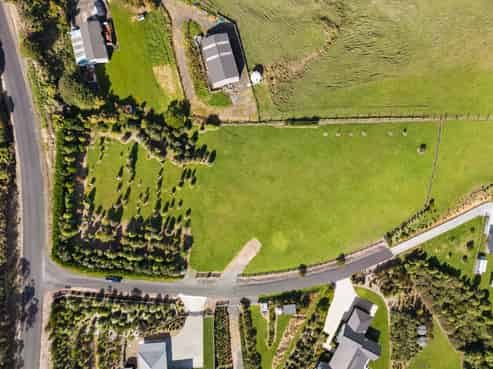 401 Peach Hill Road, Ramarama