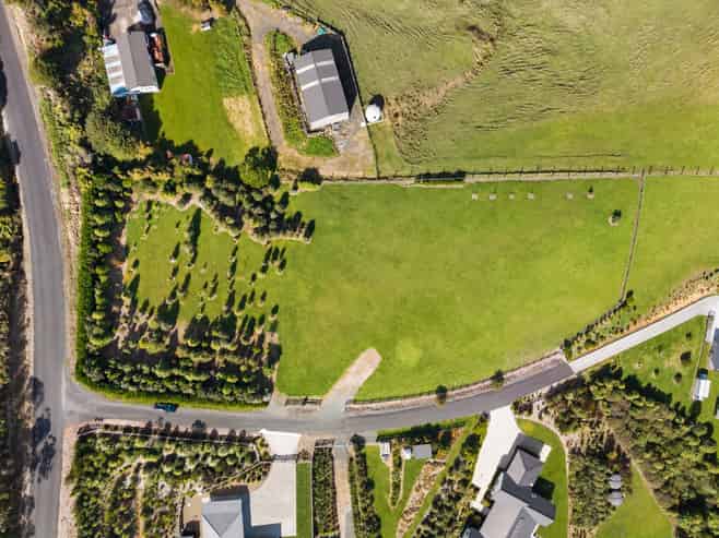 401 Peach Hill Road, Ramarama