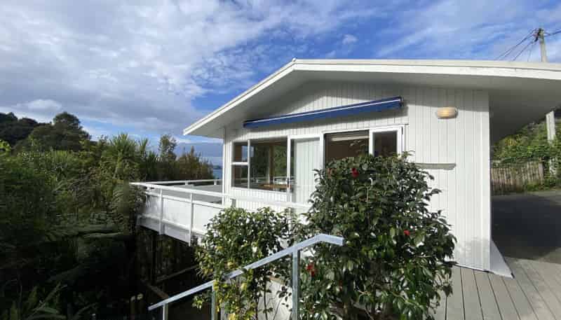 11 Opahi Bay Road, Mahurangi West