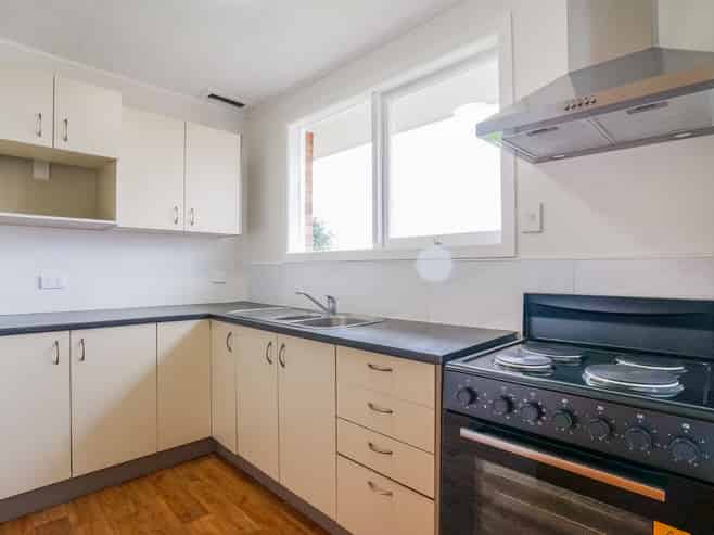 27 Harania Avenue, Favona