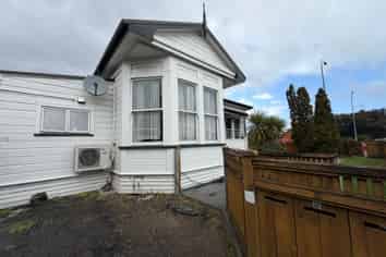 Manawatu / Whanganui - Address withheld