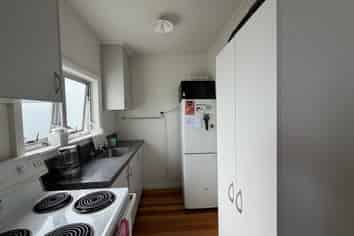 Manawatu / Whanganui - Address withheld