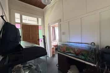 Manawatu / Whanganui - Address withheld