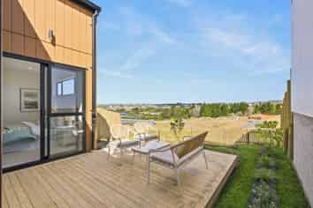 74 Ara Taha Crescent, Orewa