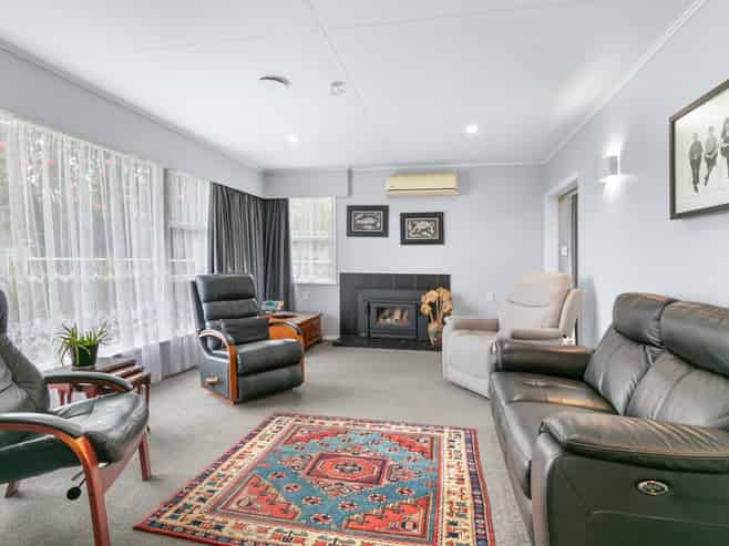 13 Burn Street, Levin