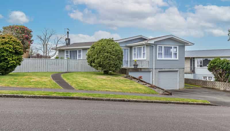 13 Burn Street, Levin