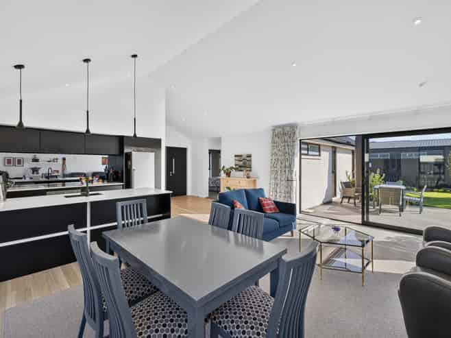 16 Chatsworth Avenue, Rangiora