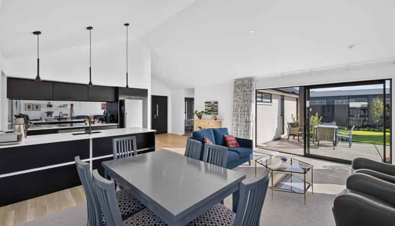 16 Chatsworth Avenue, Rangiora