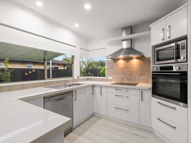 11 Saint Kilda Place, Papamoa