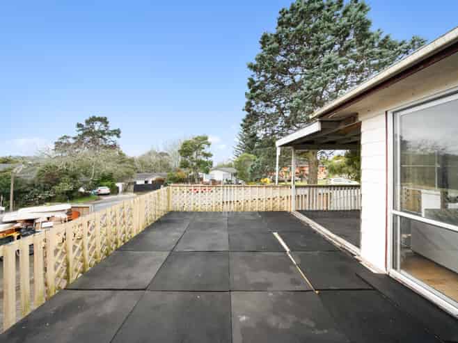 50 Hartley Terrace, Massey